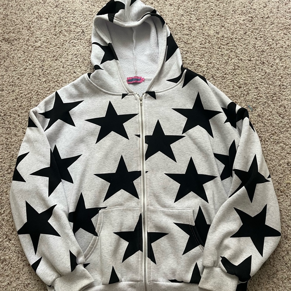 Edikted star hoodie!! Good condition!!